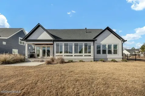 9162 Crossbill Drive Leland NC 28451