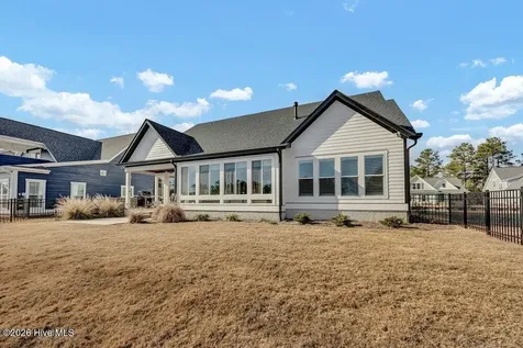 9162 Crossbill Drive Leland NC 28451