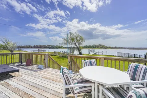 252 Shell Rock Landing Road Hubert NC 28539