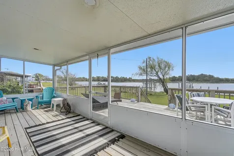 252 Shell Rock Landing Road Hubert NC 28539