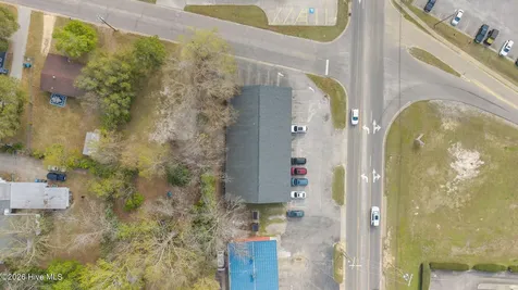 402-406B Harris Avenue Raeford NC 28376