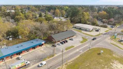 402-406B Harris Avenue Raeford NC 28376