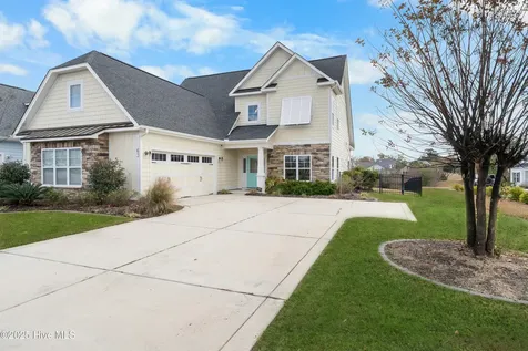 63 Evergreen Lane Hampstead NC 28443