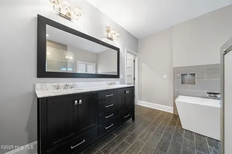 63 Evergreen Lane Hampstead NC 28443