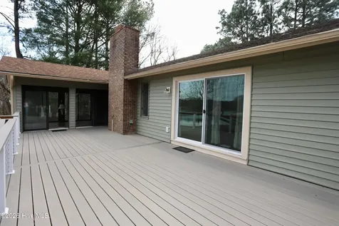 116 Shagbark Court West End NC 27376