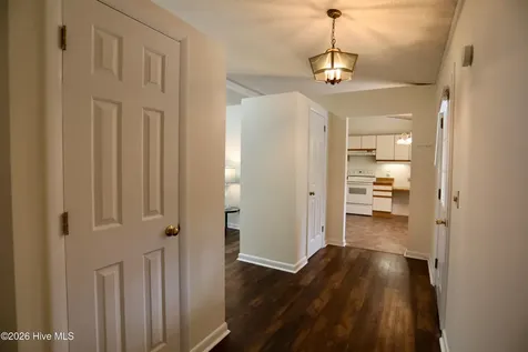 116 Shagbark Court West End NC 27376