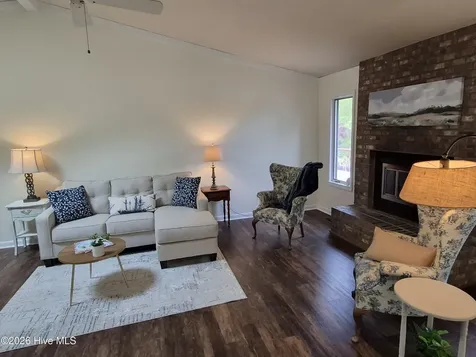 116 Shagbark Court West End NC 27376