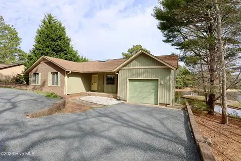 116 Shagbark Court West End NC 27376