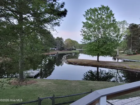 116 Shagbark Court West End NC 27376