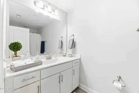 4406 Finch Lane Wilmington NC 28409
