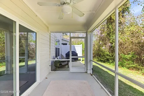 4406 Finch Lane Wilmington NC 28409