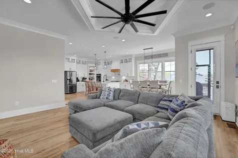 823 Chadwick Shores Drive Sneads Ferry NC 28460