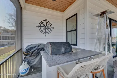 823 Chadwick Shores Drive Sneads Ferry NC 28460