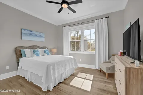823 Chadwick Shores Drive Sneads Ferry NC 28460