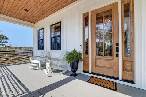 823 Chadwick Shores Drive Sneads Ferry NC 28460