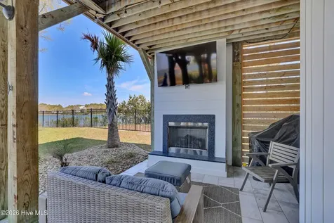 823 Chadwick Shores Drive Sneads Ferry NC 28460