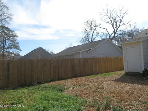 408 7th Street Maysville NC 28555