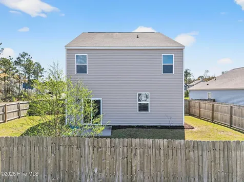 1573 Murre Court SE Bolivia NC 28422