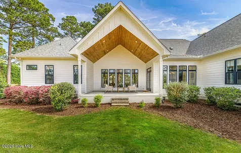 132 National Drive Pinehurst NC 28374