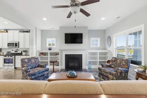 513 Oneida Lake Road Wilmington NC 28401
