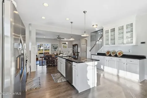 513 Oneida Lake Road Wilmington NC 28401