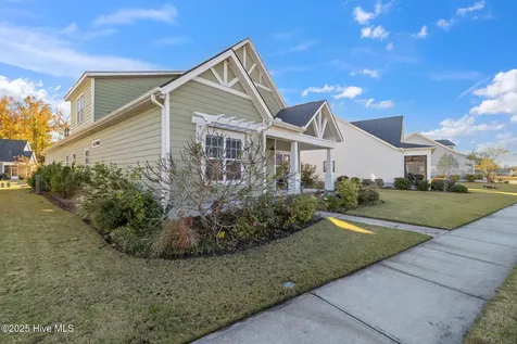 513 Oneida Lake Road Wilmington NC 28401