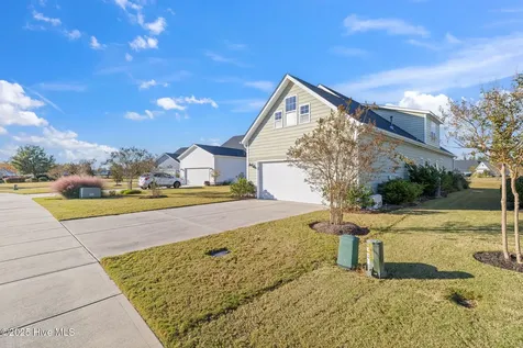 513 Oneida Lake Road Wilmington NC 28401