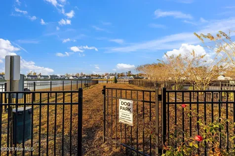 513 Oneida Lake Road Wilmington NC 28401