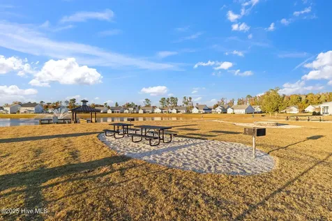 513 Oneida Lake Road Wilmington NC 28401