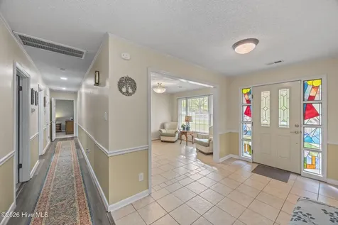 1104 Longview Drive New Bern NC 28562