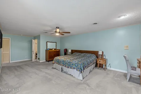 1104 Longview Drive New Bern NC 28562
