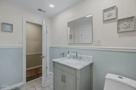 1104 Longview Drive New Bern NC 28562