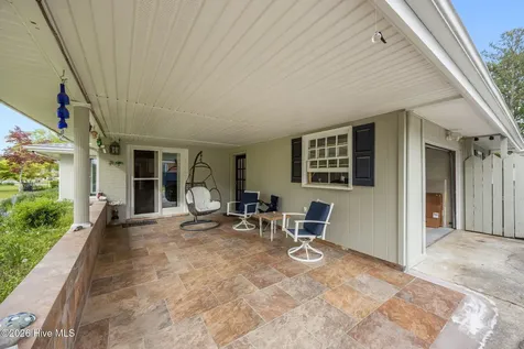1104 Longview Drive New Bern NC 28562