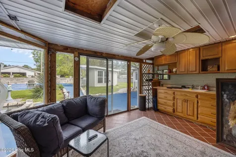 1104 Longview Drive New Bern NC 28562