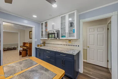 1104 Longview Drive New Bern NC 28562