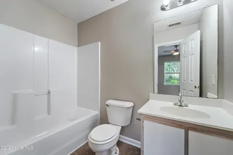 207 Pinegrove Court Jacksonville NC 28546