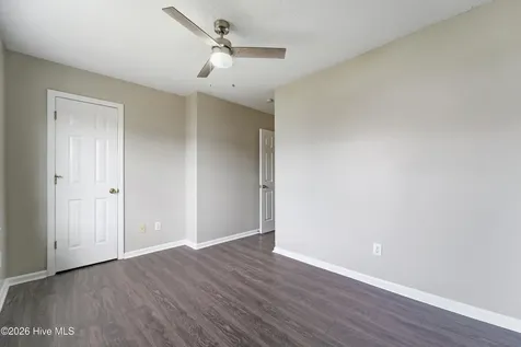 207 Pinegrove Court Jacksonville NC 28546