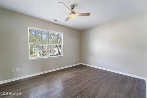 207 Pinegrove Court Jacksonville NC 28546