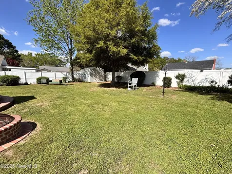 612 Blaney Street Clinton NC 28328
