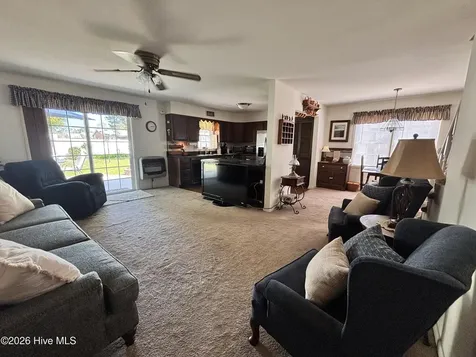 612 Blaney Street Clinton NC 28328