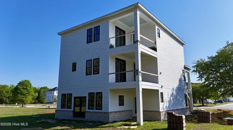 244 Colleton Square Newport NC 28570