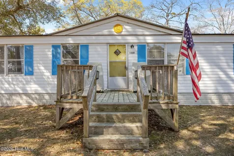 1650 Seagull Way SW Ocean Isle Beach NC 28469