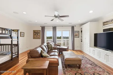6313 Sea Mist Court Wilmington NC 28409