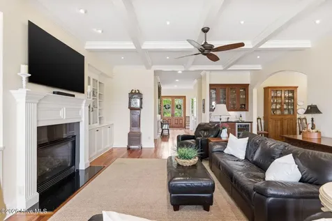 6313 Sea Mist Court Wilmington NC 28409