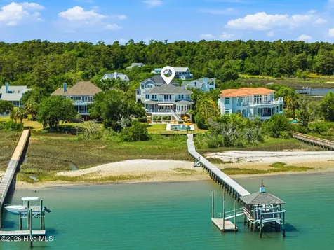 6313 Sea Mist Court Wilmington NC 28409