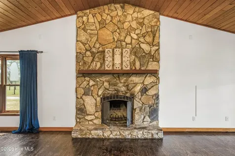 526 Springhill Church Road Hamlet NC 28345