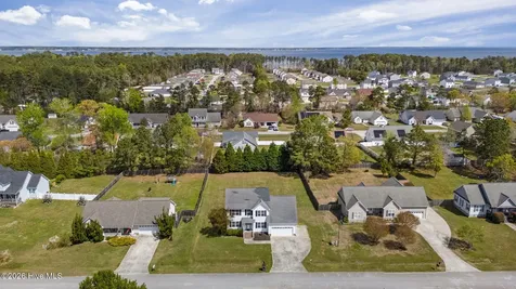 105 Quarter Horse Havelock NC 28532