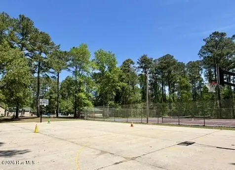 105 Quarter Horse Havelock NC 28532