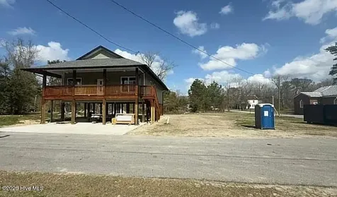 303 E Jones Street Trenton NC 28585