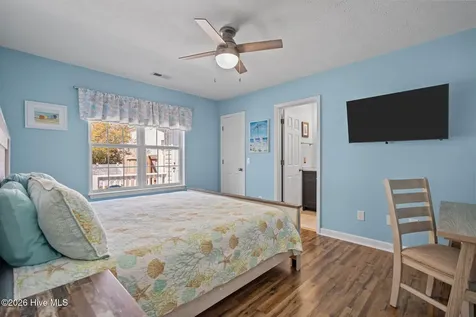 137 NE 4th Street Oak Island NC 28465